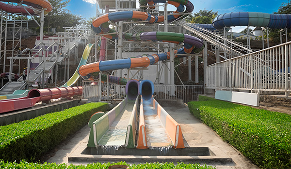 Enjoy-new-Thrilling-rides-at-imagicaa-water-park-near-Pune