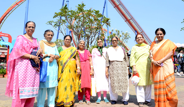 A day filled with thrilling rides, live entertainment, and scenic beauty