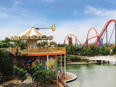 Over 100+ World Class Attractions